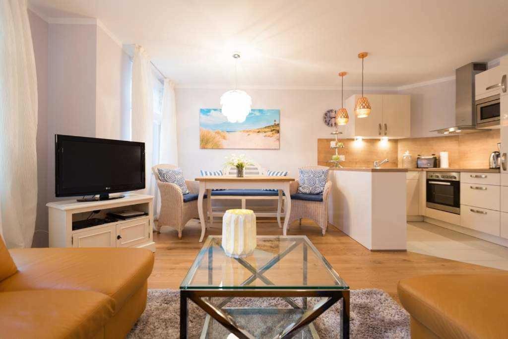 Haus Am Kurpark, App Ahlbeck Daire Heringsdorf Dış mekan fotoğraf